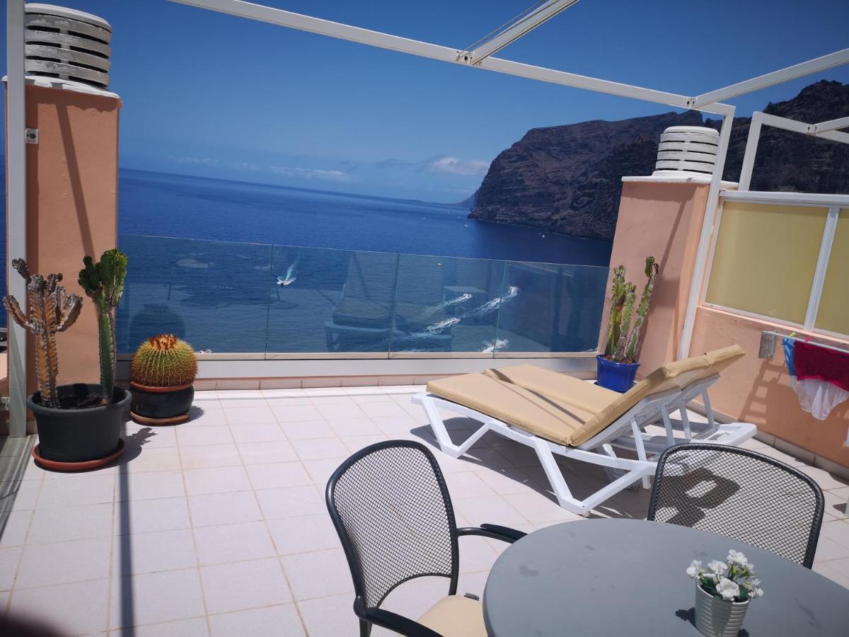 Luxury Apt. With Stunning Sea View Acantilado de los Gigantes Kültér fotó
