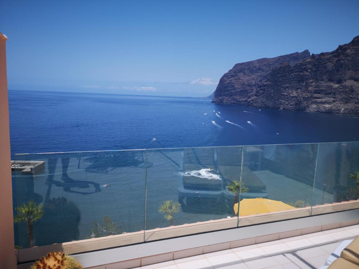 Luxury Apt. With Stunning Sea View Acantilado de los Gigantes Kültér fotó
