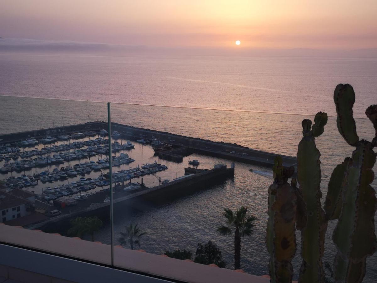 Luxury Apt. With Stunning Sea View Acantilado de los Gigantes Kültér fotó