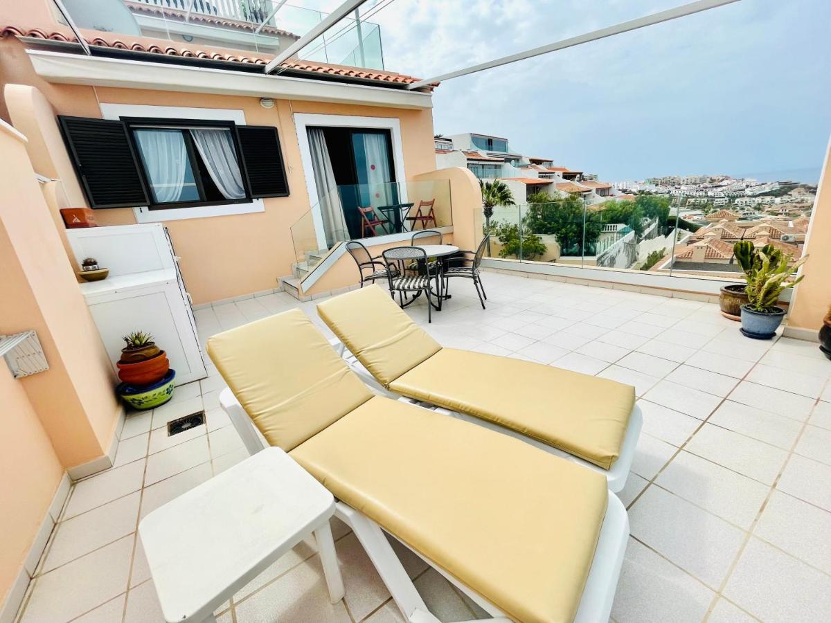 Luxury Apt. With Stunning Sea View Acantilado de los Gigantes Kültér fotó