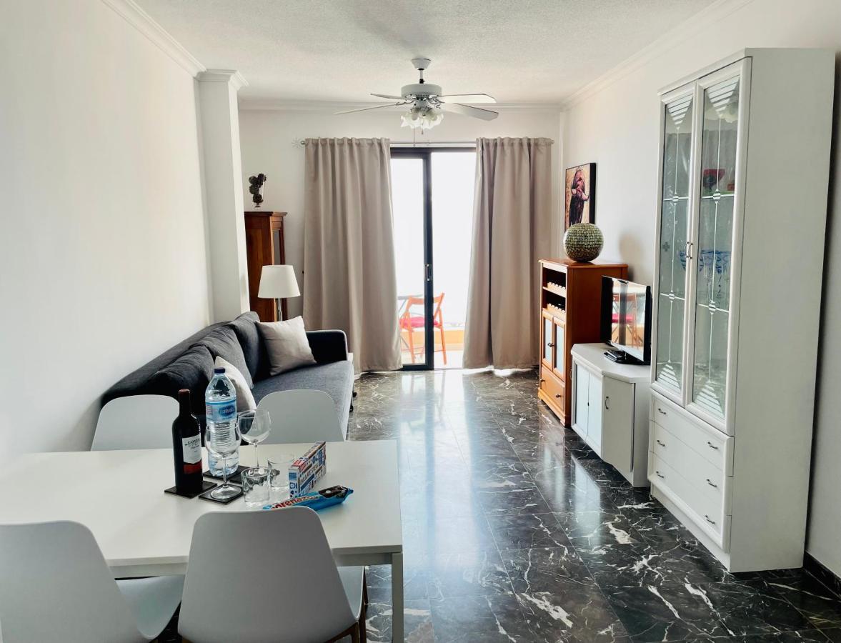 Luxury Apt. With Stunning Sea View Acantilado de los Gigantes Kültér fotó