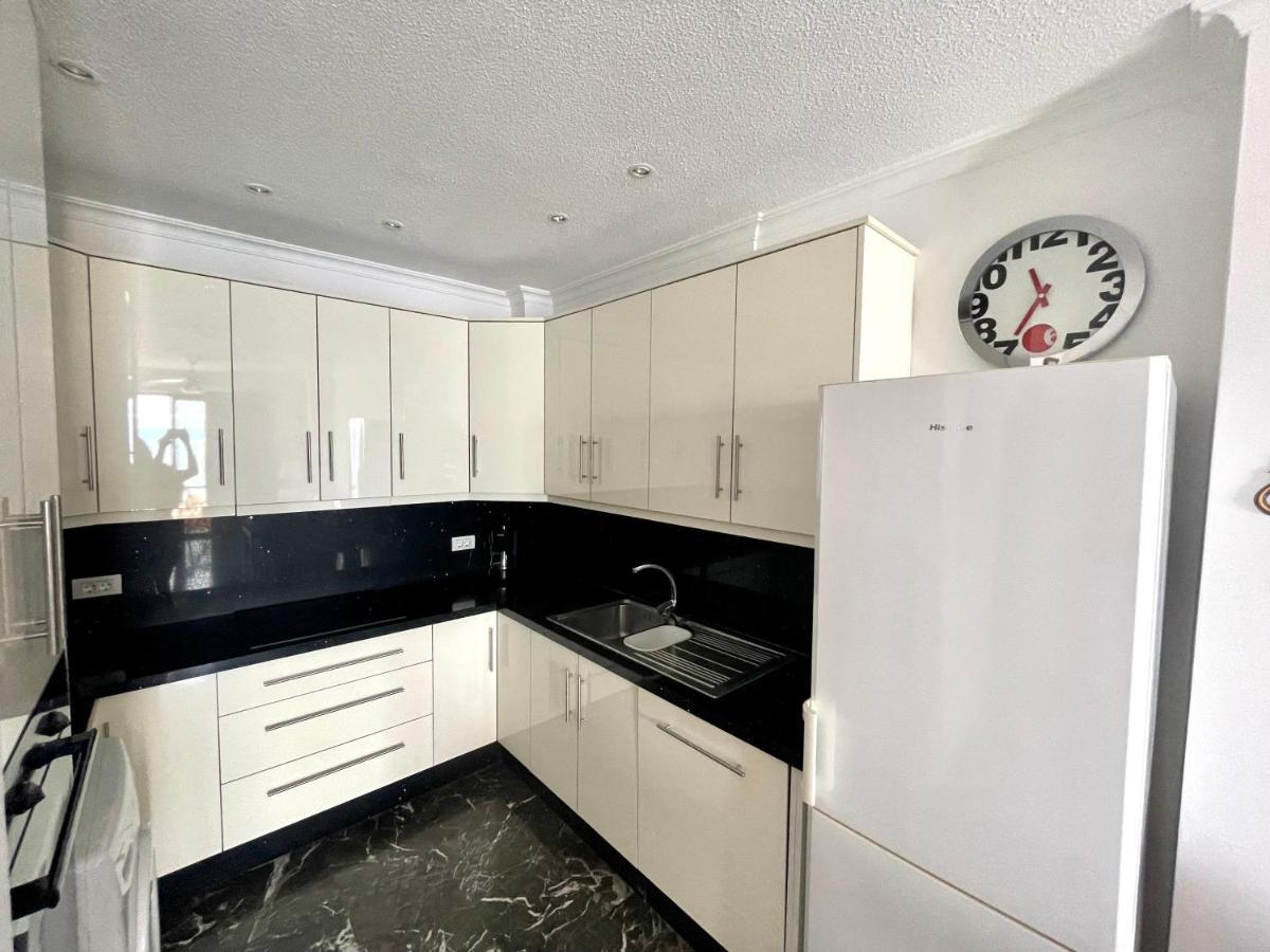Luxury Apt. With Stunning Sea View Acantilado de los Gigantes Kültér fotó