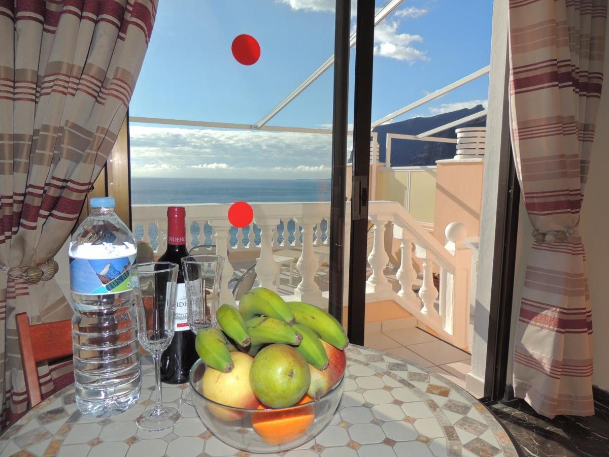 Luxury Apt. With Stunning Sea View Acantilado de los Gigantes Kültér fotó